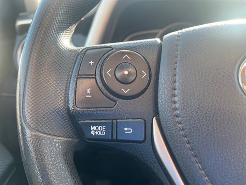 Used 2013 Toyota RAV4 XLE AWD/4WD image 19