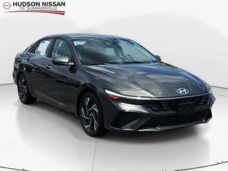Used 2024 Hyundai Elantra SEL w/ Convenience Package FWD 360° Tour