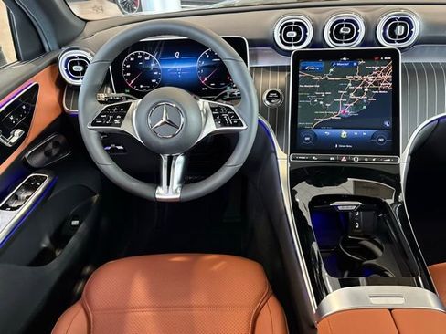 New 2026 Mercedes-Benz GLC 300 4MATIC image 12