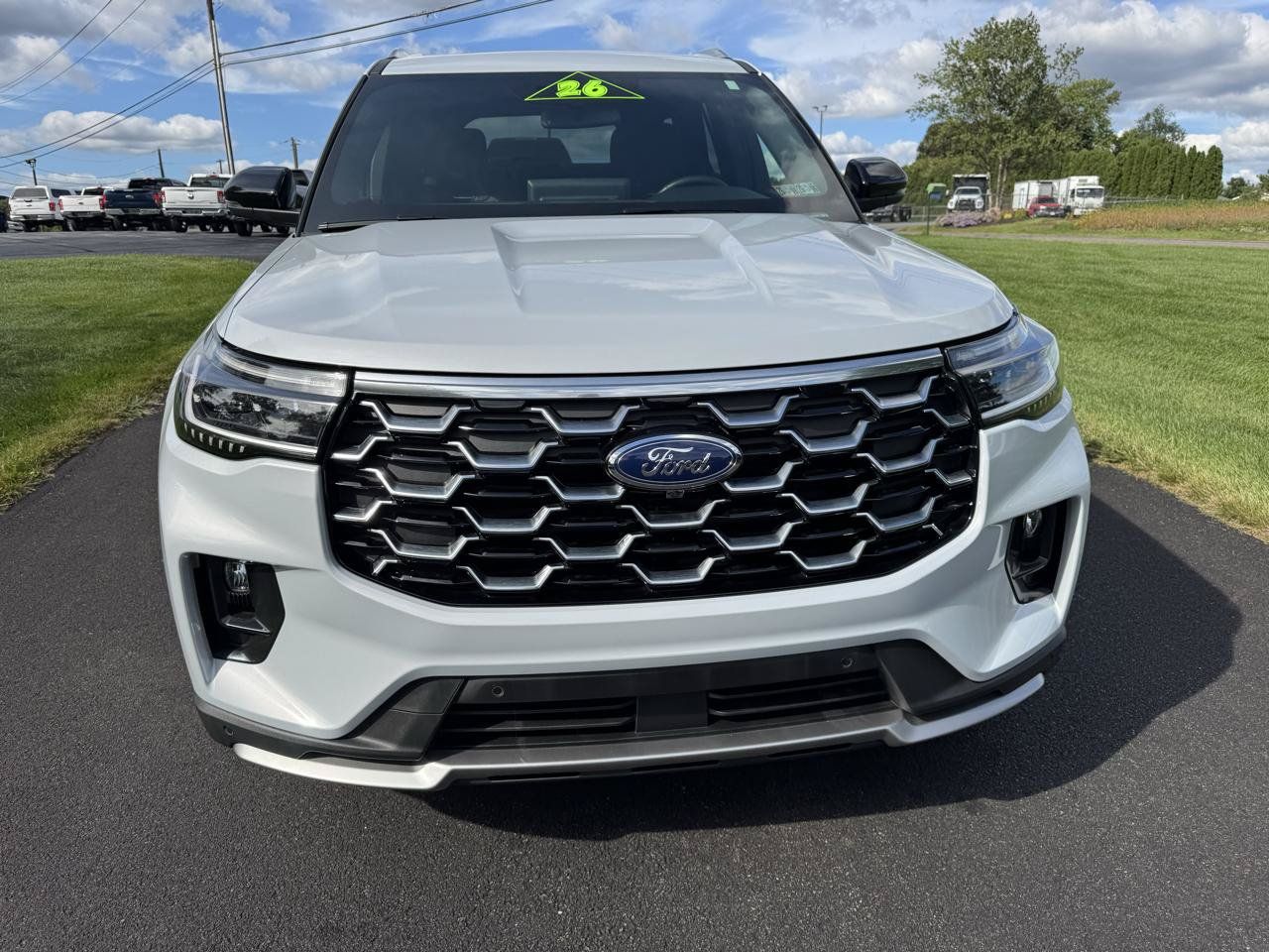 Used 2026 Ford Explorer Platinum w/ LUX Leather Package AWD/4WD image 8
