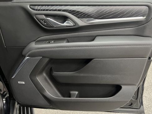 Used 2023 GMC Yukon Denali image 52