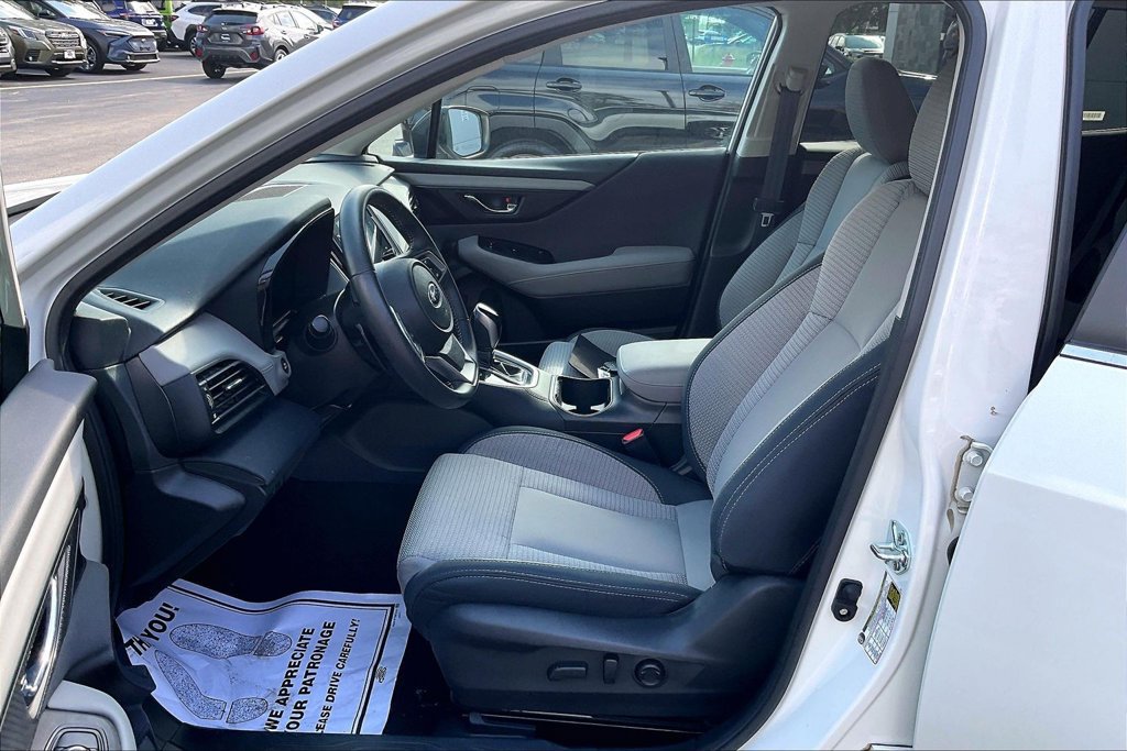 Certified 2025 Subaru Outback Premium AWD/4WD image 31