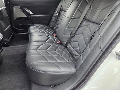 Certified 2023 BMW 760i xDrive image 18