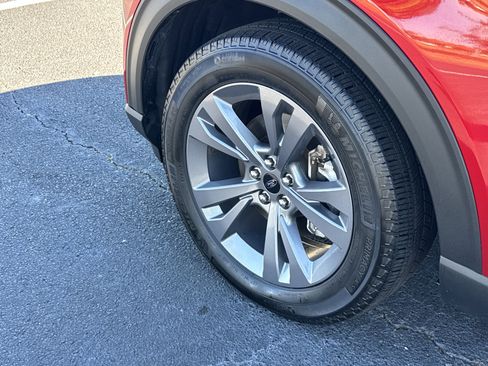 Used 2023 Ford Explorer XLT w/ Equipment Group 202A image 35