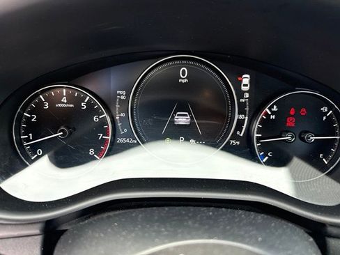 Used 2024 MAZDA MAZDA3 s FWD image 4