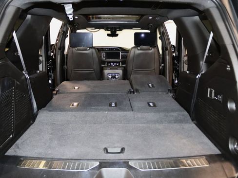 Used 2021 GMC Yukon Denali w/ Denali Premium Package image 78