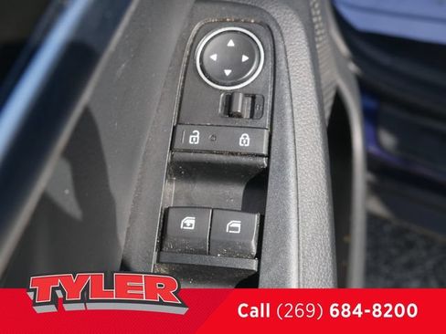 Used 2024 Kia Seltos S AWD/4WD image 19
