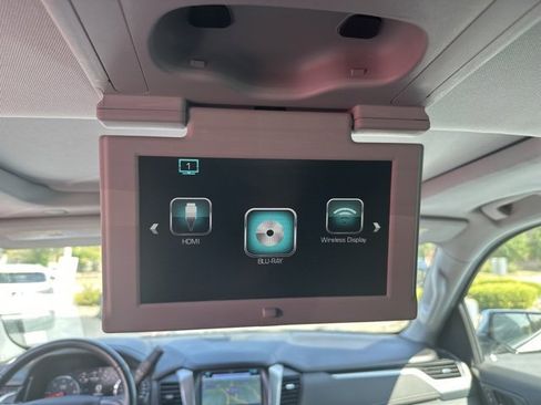 Used 2020 Chevrolet Tahoe Premier image 18