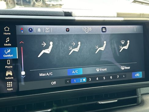 New 2025 Jeep Wrangler Sport S image 34