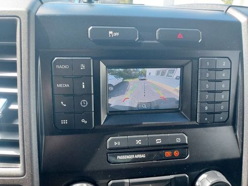 Used 2020 Ford F250 XL w/ Power Equipment Group image 19