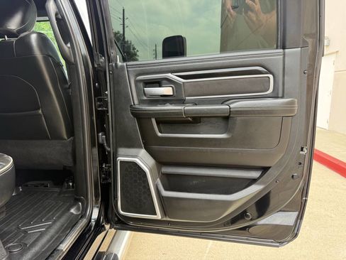 Used 2019 RAM 3500 Laramie AWD/4WD image 18