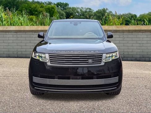 New 2025 Land Rover Range Rover SV AWD/4WD image 2