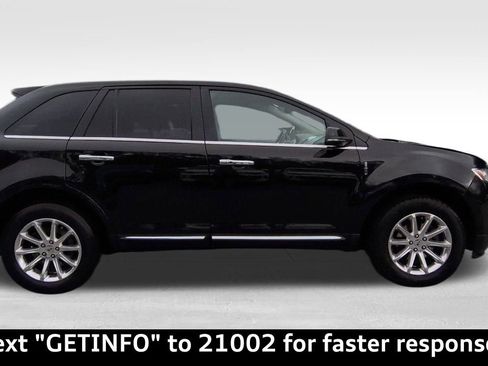 Used 2013 Lincoln MKX FWD image 3