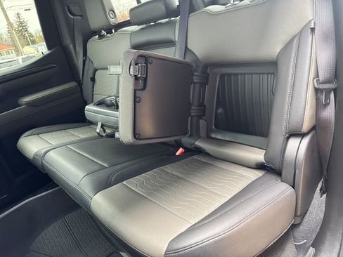 Used 2022 Chevrolet Silverado 1500 ZR2 w/ Technology Package image 35