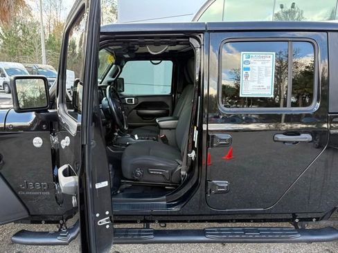 Used 2020 Jeep Gladiator Sport w/ Quick Order Package 24S image 14