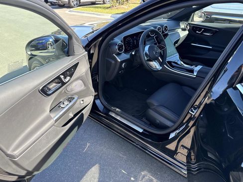 Used 2025 Mercedes-Benz C 300 Sedan image 17