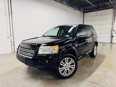 Used 2010 Land Rover LR2 HSE AWD/4WD image 1