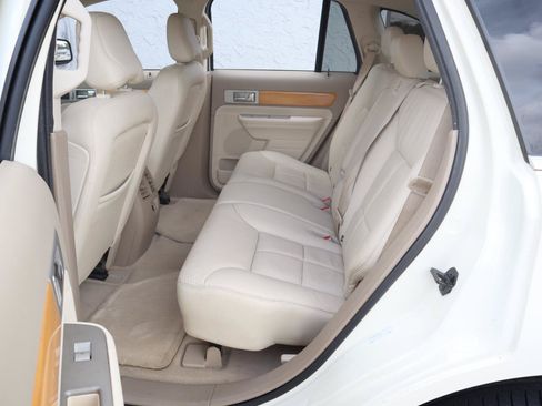 Used 2007 Lincoln MKX 2WD image 21