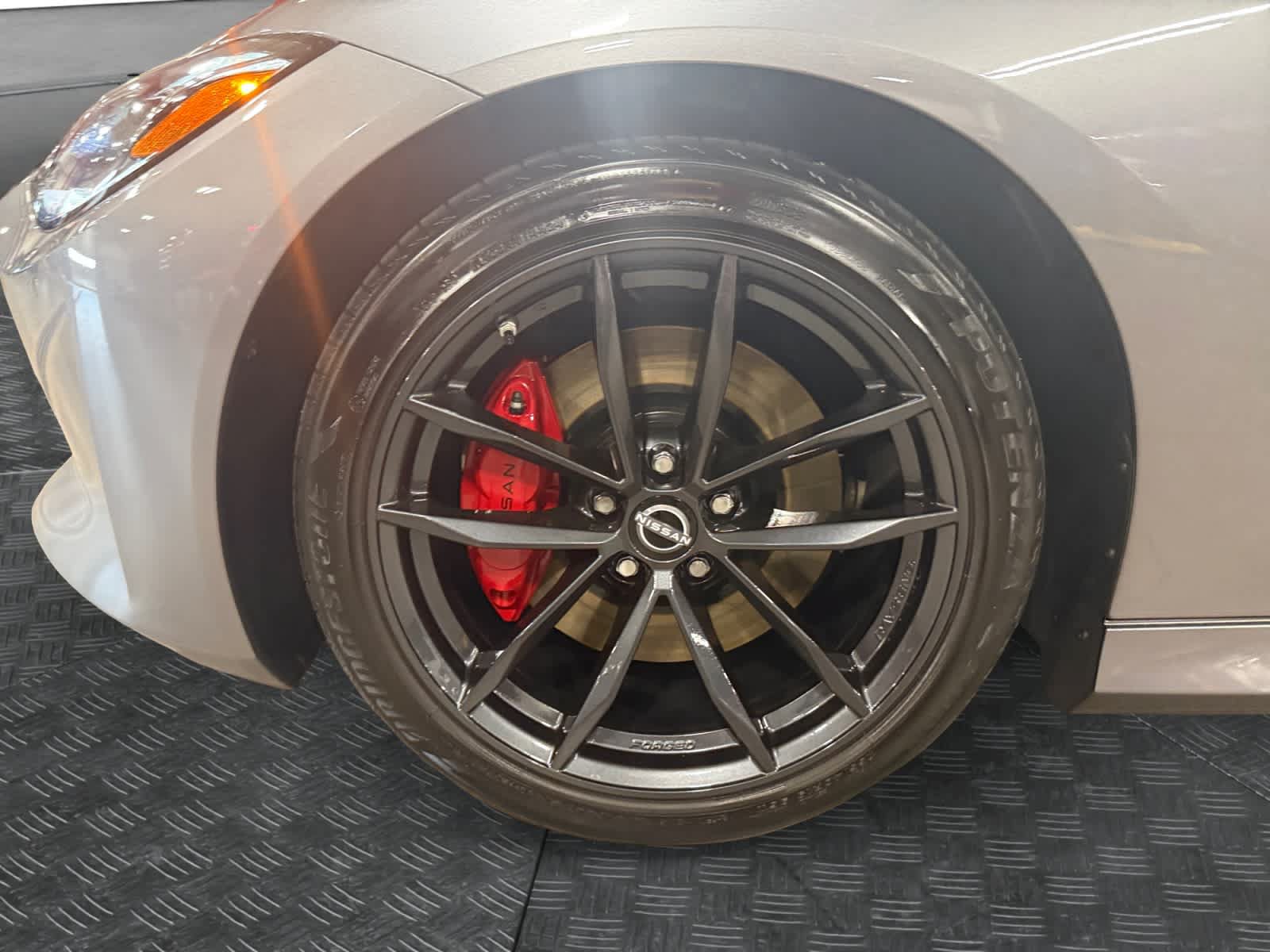 Used 2025 Nissan Z Performance w/ Floor Mat Package RWD image 14