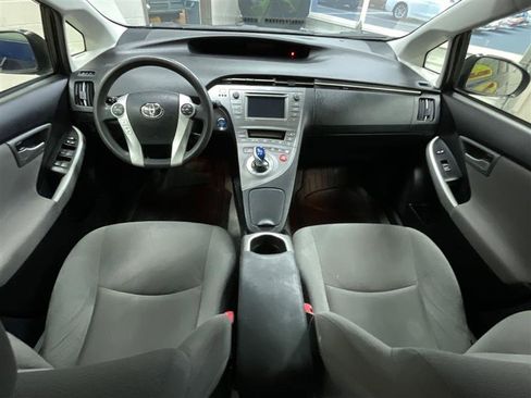 Used 2012 Toyota Prius Three image 11