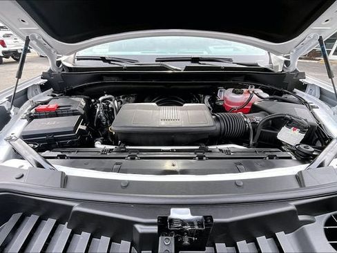 New 2026 GMC Yukon AT4 w/ AT4 Premium Plus Package AWD/4WD image 12