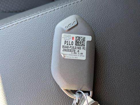 Certified 2026 Kia Sportage LX image 30