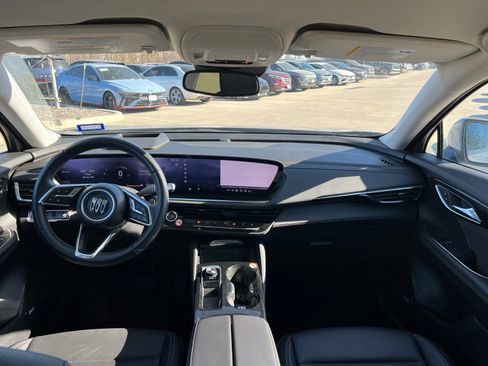 Used 2024 Buick Envision Preferred image 20