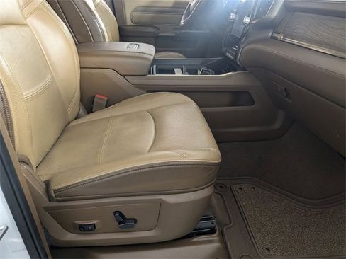 Used 2023 RAM 2500 Limited image 35
