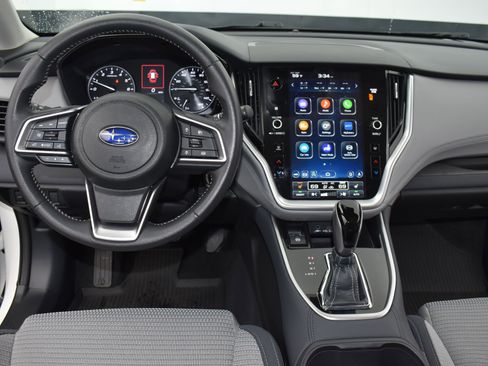 Used 2025 Subaru Outback Premium w/ Popular Package #1A image 20