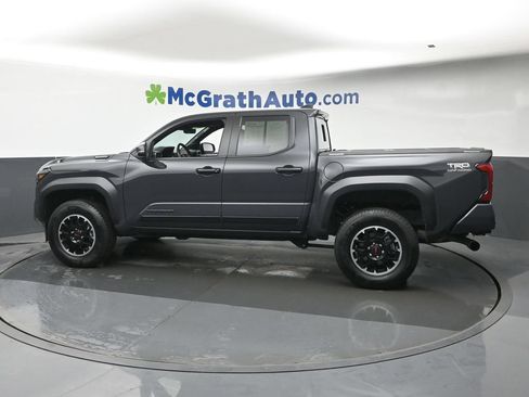 Used 2025 Toyota Tacoma TRD Off-Road w/ TRD Off Road Upgrade Package AWD/4WD image 23