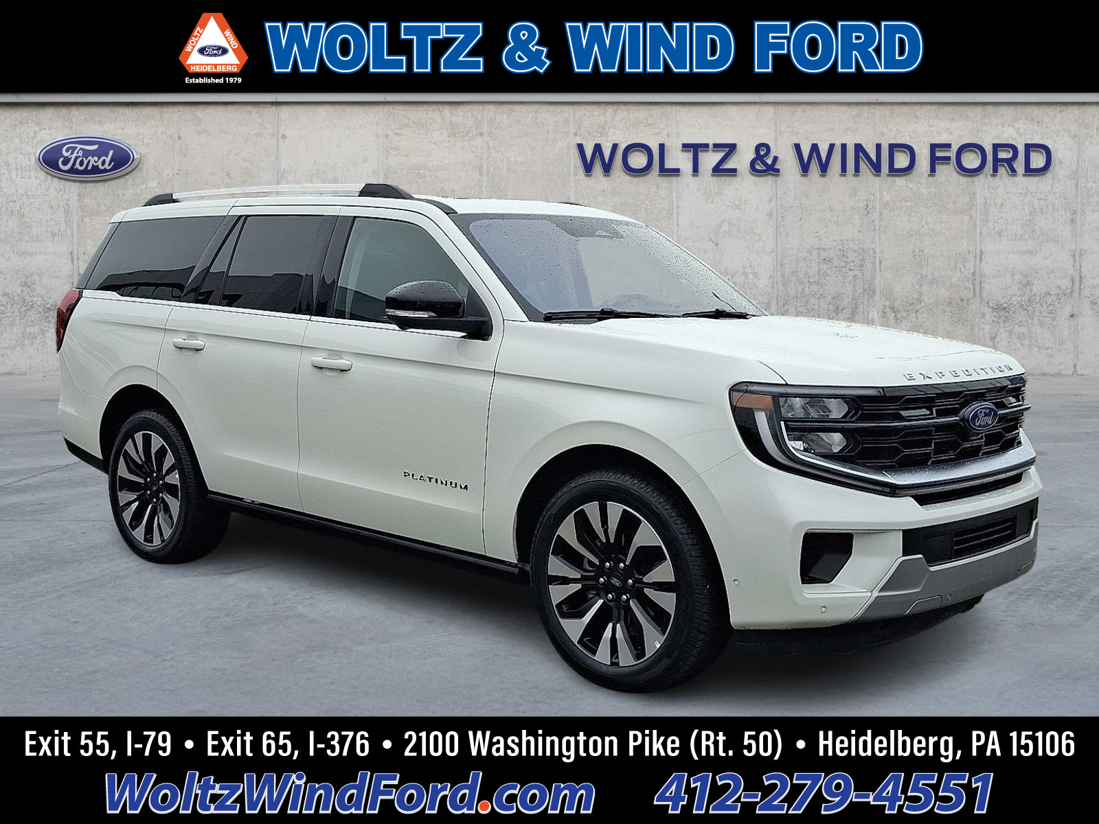 Used 2025 Ford Expedition Platinum w/ Driver's Package AWD/4WD image 1