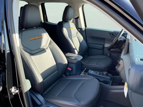 New 2026 Ford Maverick Tremor image 16