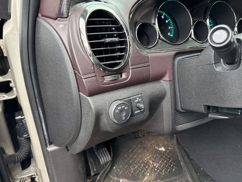 Used 2015 Buick Enclave Leather image 21