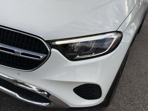Certified 2024 Mercedes-Benz GLC 300 image 9