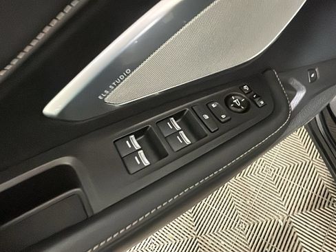 Used 2020 Acura RDX w/ Advance Package AWD/4WD image 10
