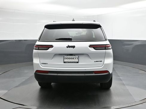 New 2025 Jeep Grand Cherokee L Limited w/ Black Appearance Package image 8