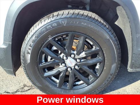 Used 2019 GMC Acadia SLT image 14