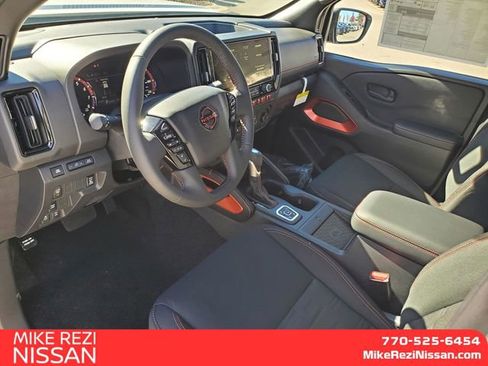 New 2026 Nissan Frontier PRO-4X w/ Pro-4x Convenience Package image 8