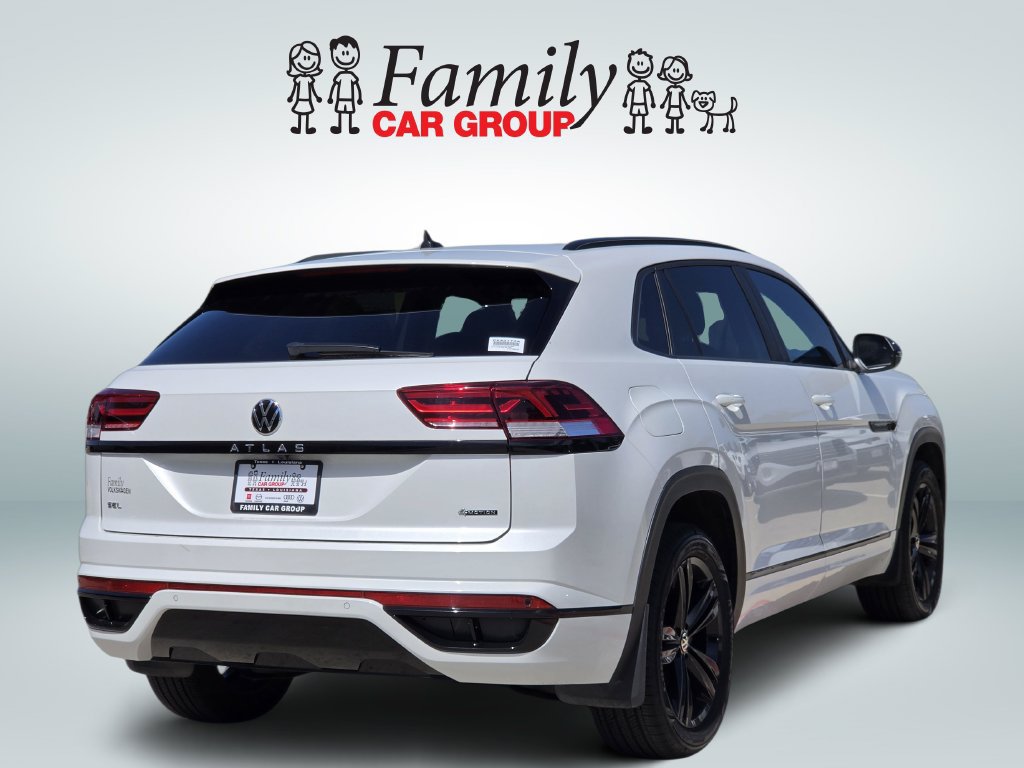 Used 2023 Volkswagen Atlas Cross Sport SEL R-Line AWD/4WD image 4