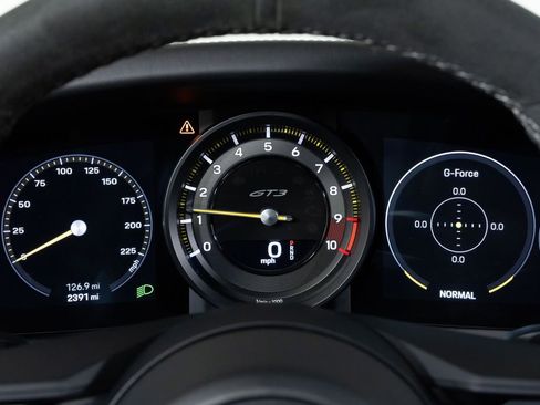 Used 2023 Porsche 911 GT3 RWD image 22