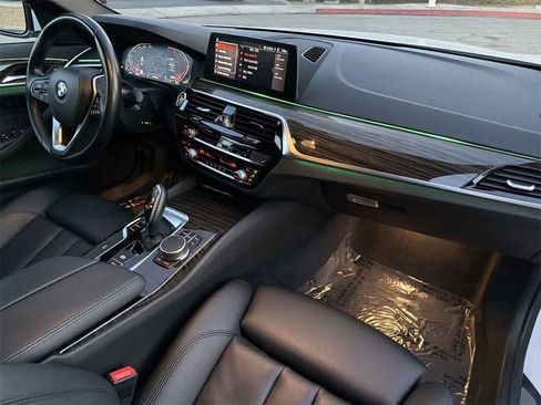 Used 2020 BMW 530i image 40