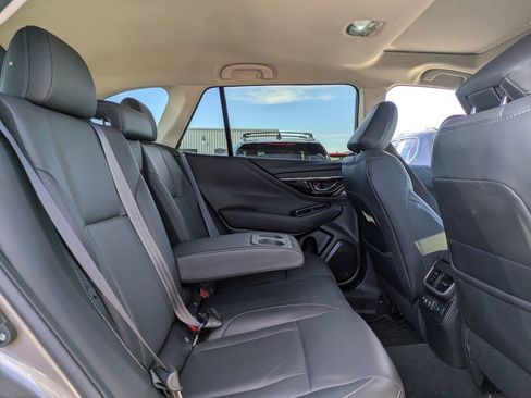 Used 2022 Subaru Outback Limited XT w/ Popular Package #2 image 31