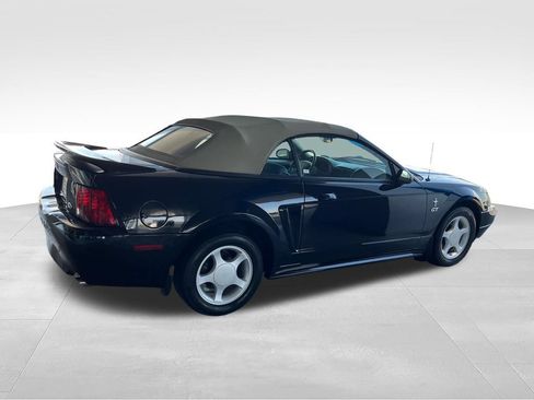 Used 2000 Ford Mustang GT RWD image 6