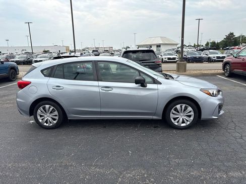 Used 2019 Subaru Impreza 2.0i w/ Eyesight AWD/4WD image 2