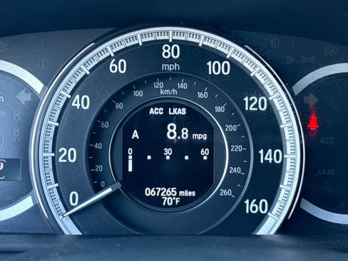 Certified 2017 Honda Accord Touring image 18