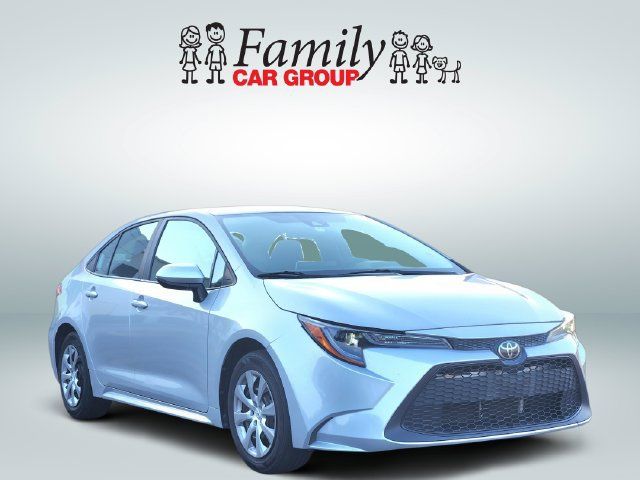 Used 2020 Toyota Corolla LE FWD image 2