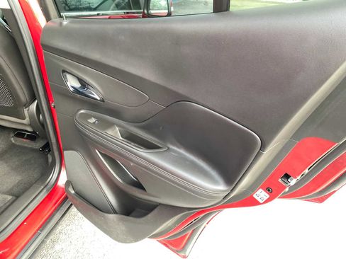 Used 2019 Buick Encore Sport Touring image 14