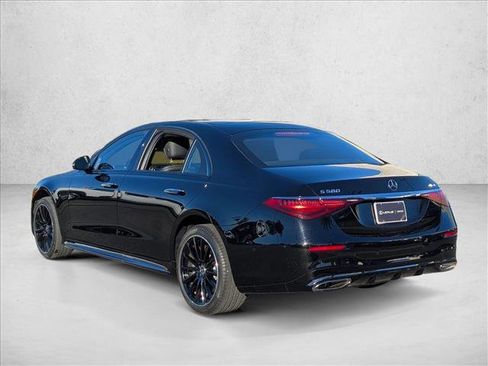 Used 2023 Mercedes-Benz S 580 4MATIC Sedan image 9