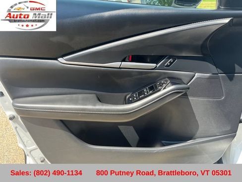 Used 2024 MAZDA CX-30 AWD 2.5 S w/ Select Sport Pkg image 12