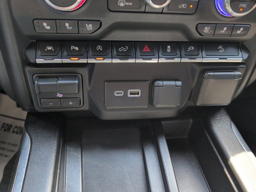 Used 2020 GMC Sierra 1500 AT4 w/ AT4 Premium Package AWD/4WD image 20